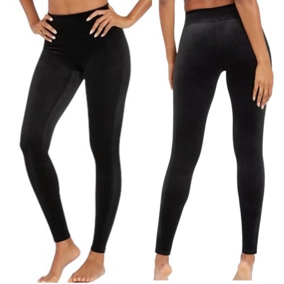 SPANX Black Velvet Full Length Shape Wear Leggings Size Small - Picture 1 of 5